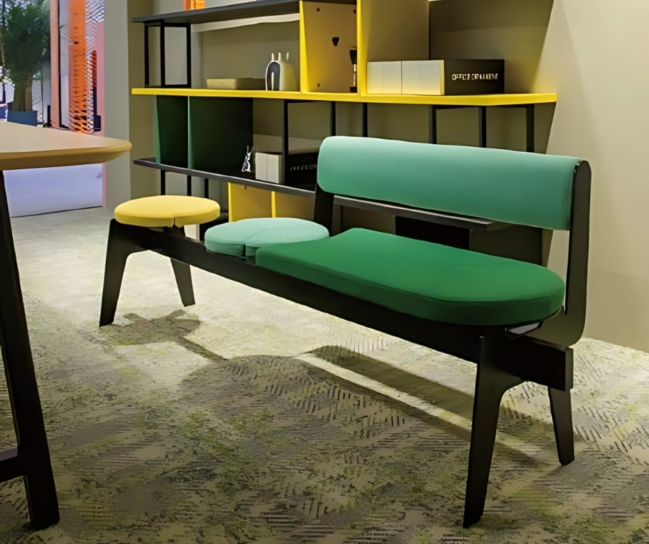 COLLABORATIVE SEATING 37